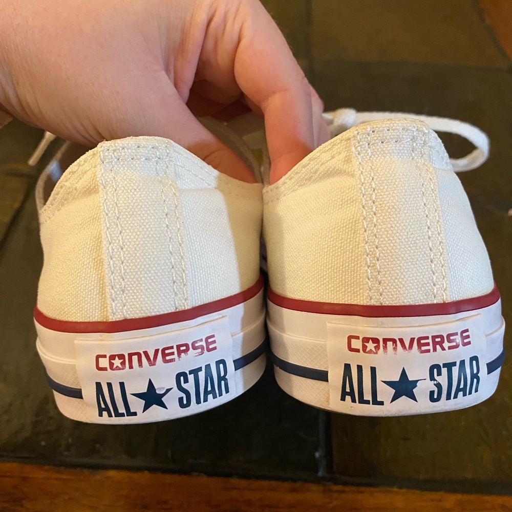 Converse Chuck Taylor All Star Low Top White Sneakers size 7 - Picture 4 of 11